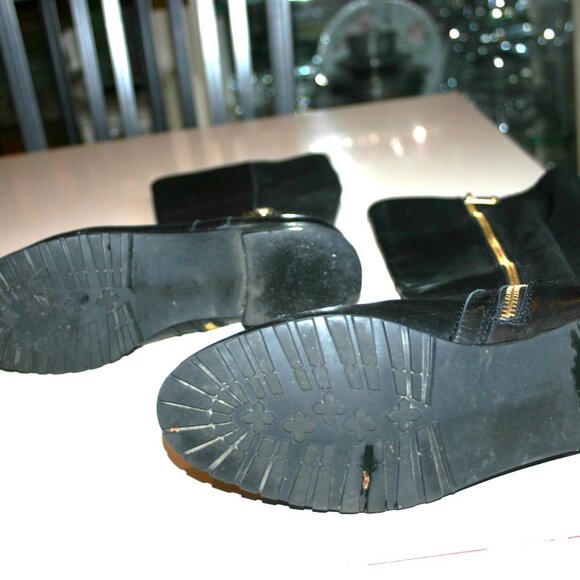 TAHARI TALL BLACK BOOT Black Leather Inside Zipper Size 8 - Picture 9 of 9